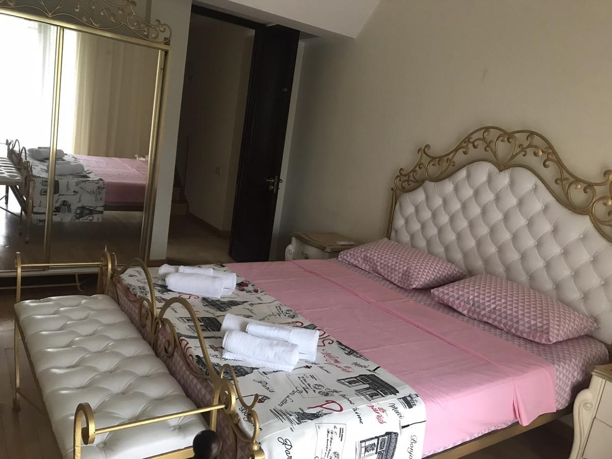 Villa Rare House With Garden Tbilisi Esterno foto